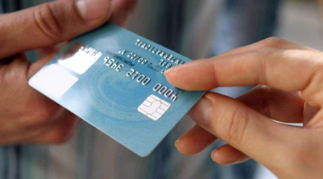 menor de idade cartao de credito