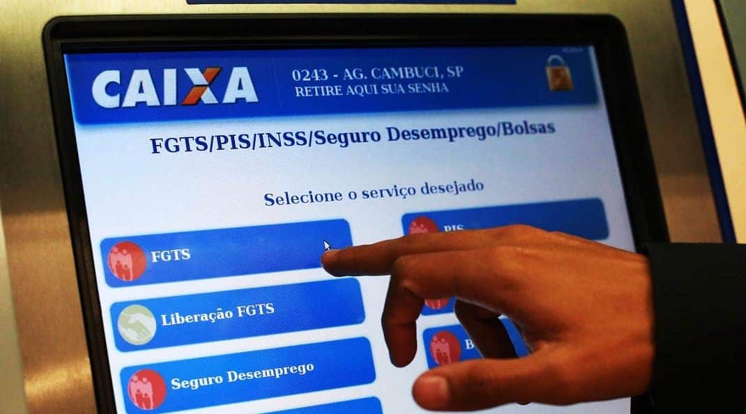 Saque do FGTS pode ser liberado para quem pedir demissão