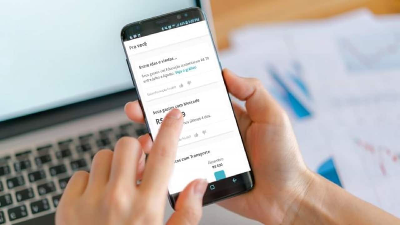 Um terço das pessoas que possuem parcelas comprometem 51% da renda ou mais