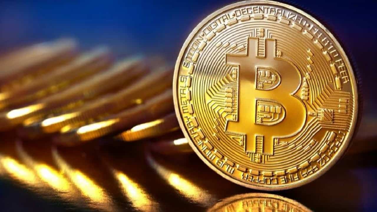 Bitcoin chega aos US$ 13 mil e despenca, é hora de comprar ou é arriscado?