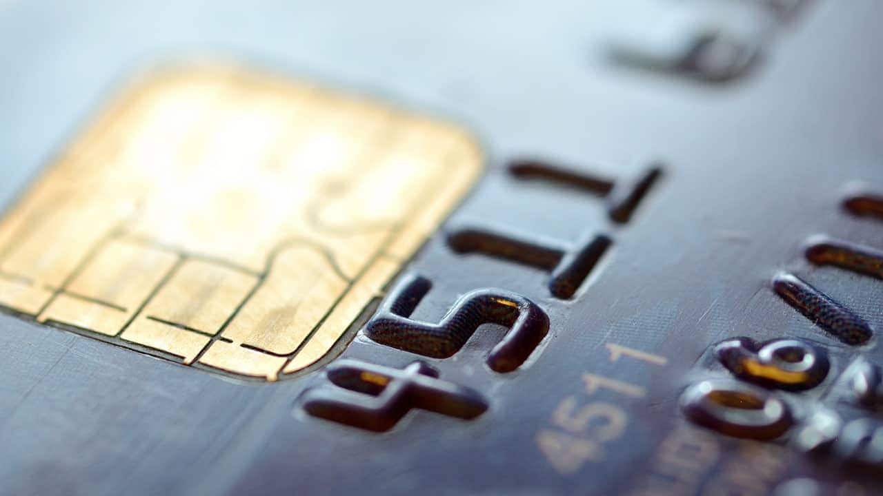Fintech faz compra parcelada sem comprometer o limite do cartão