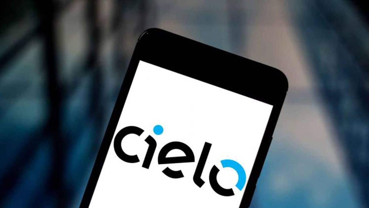 Cielo pode lançar banco próprio