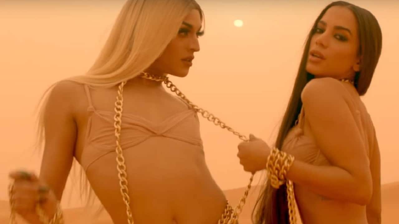 Campanha publicitária da Serasa “debocha” de dívida de Pablo Vittar com Anitta, que rebate