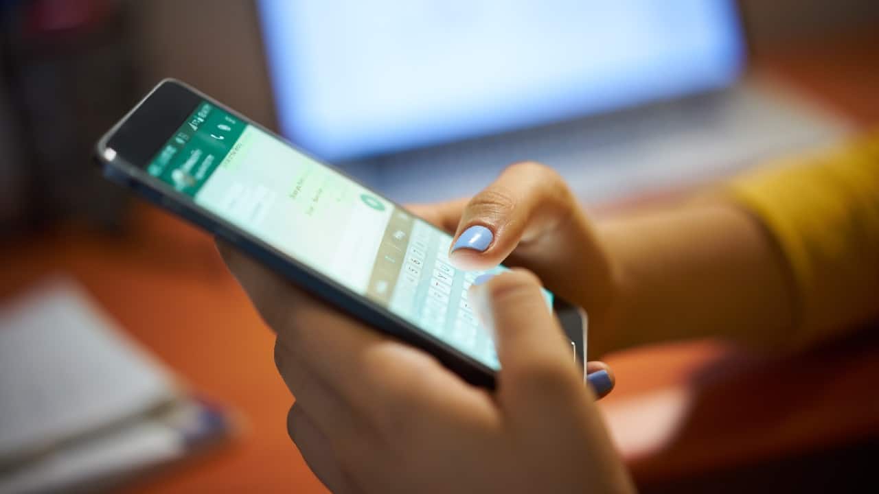 Cuidado: novos golpes do FGTS no WhatsApp roubam dados bancários, saiba como se proteger