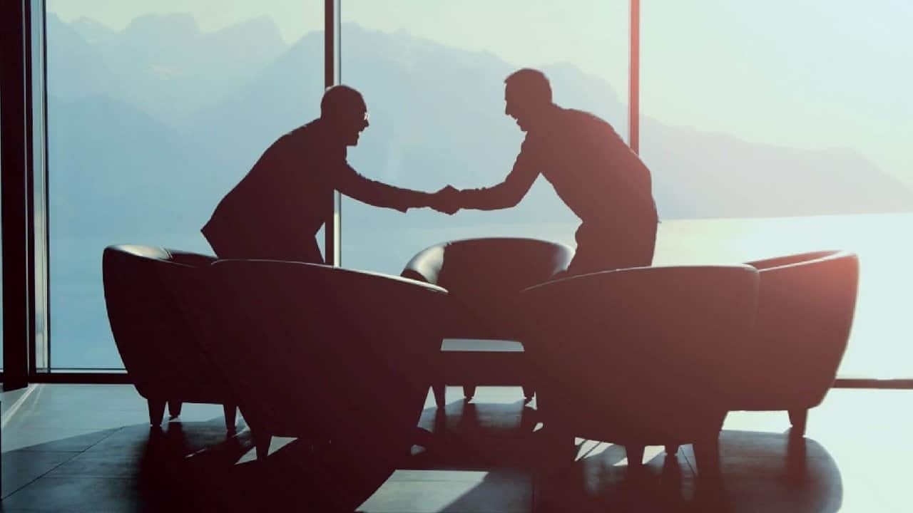 Peoplenect: App grátis oferece centenas de oportunidades de trabalho