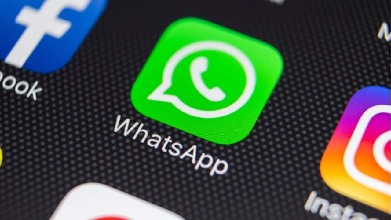 WhatsApp CNH Social