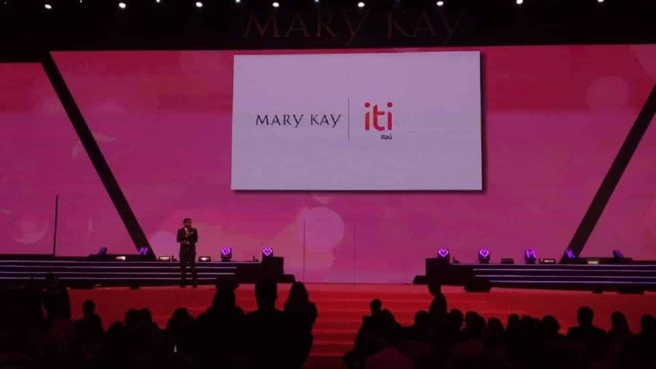 iti parceria com Mary Kay