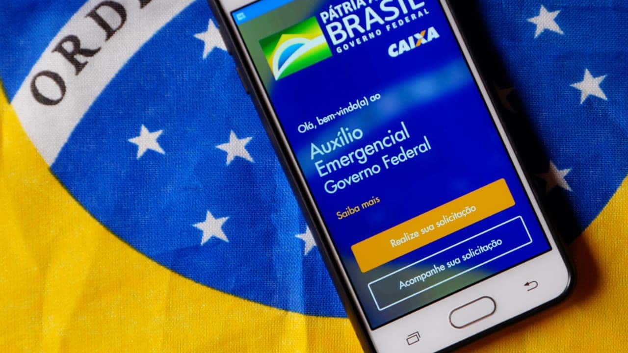 análise para auxĂlio emergencial