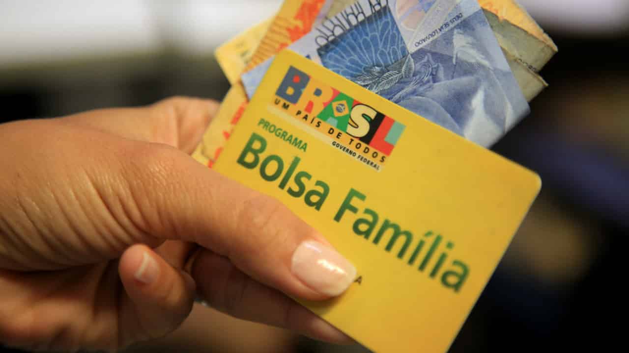 primeiros a receber o coronavoucher