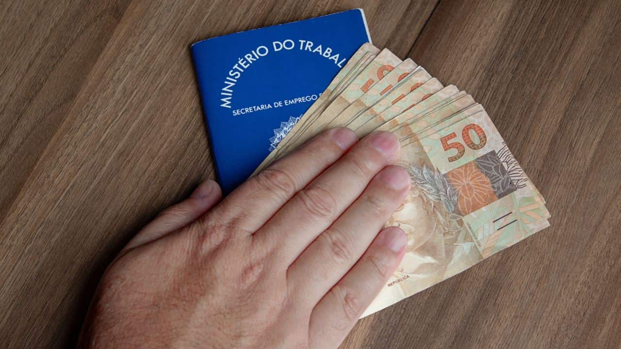 o saque de R$ 1045 do FGTS
