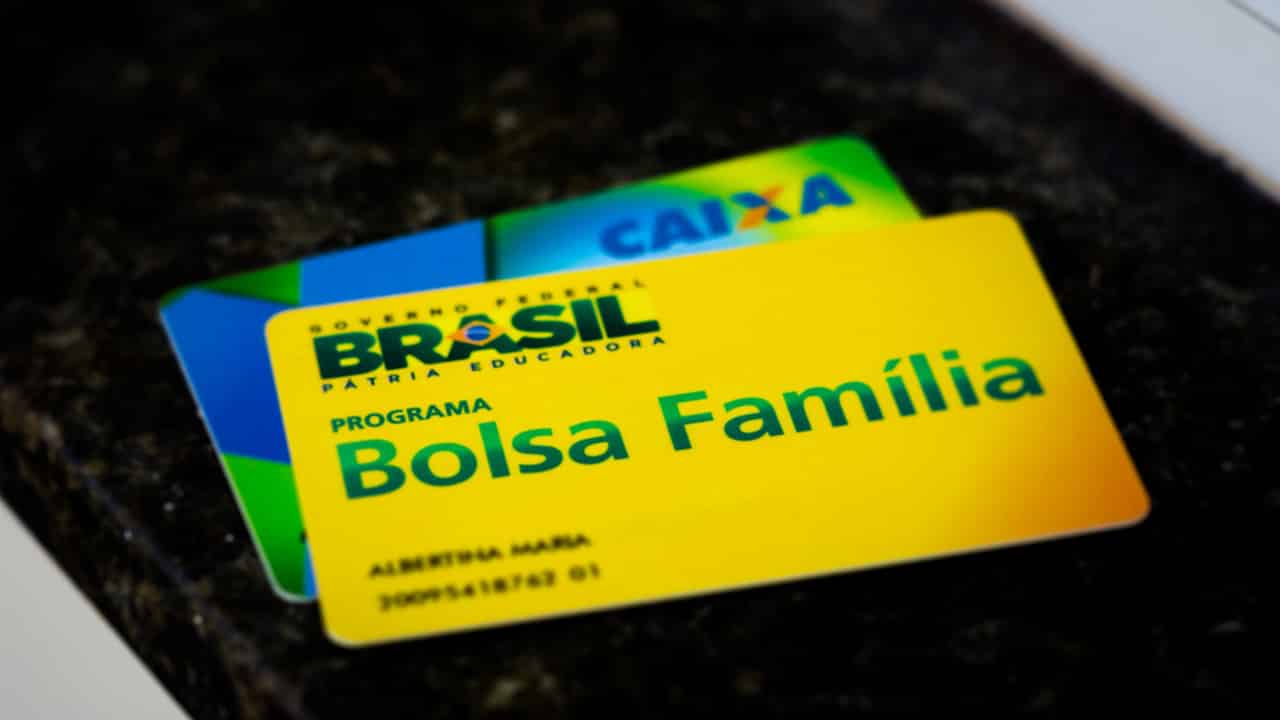 data da 4ª parcela do auxílio