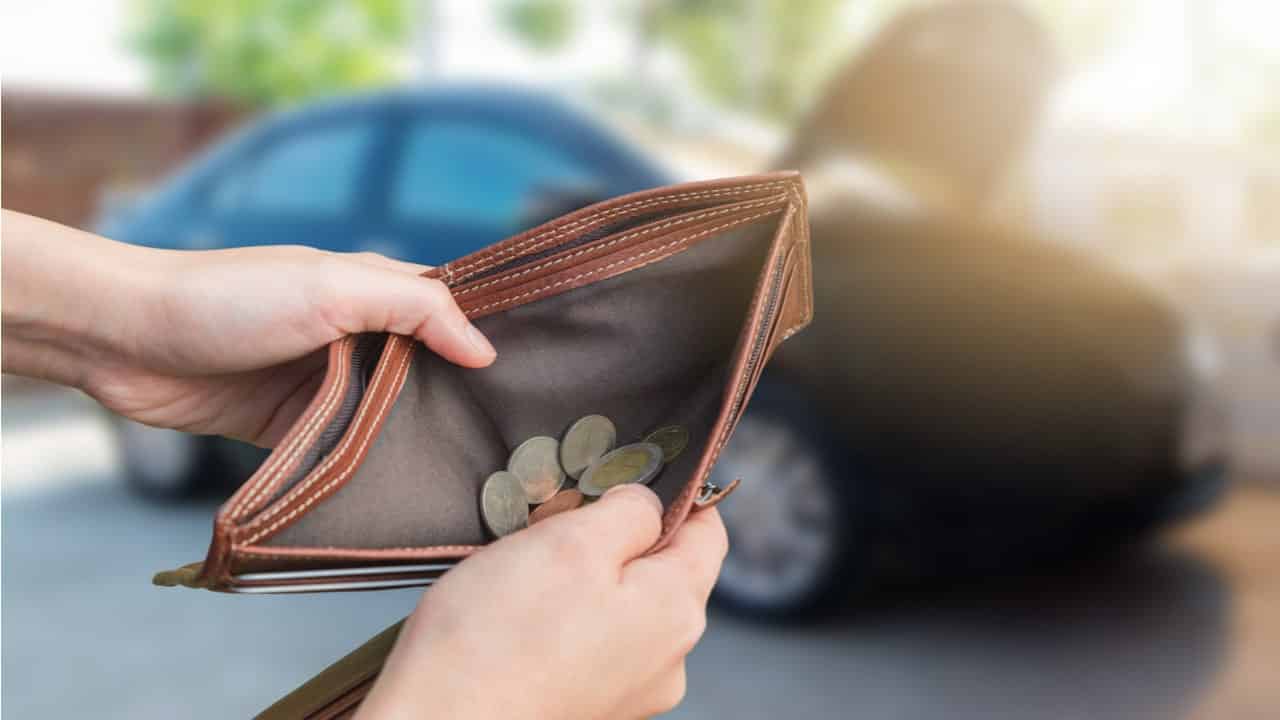 Devolver ou renegociar um carro