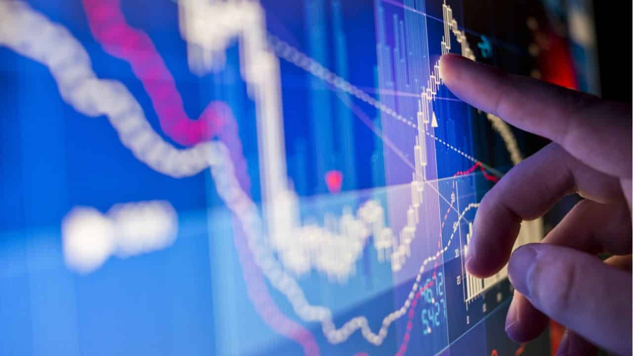 Mercado reage: dólar e Bolsa sobem após trégua de Trump e reunião Haddad-Lula