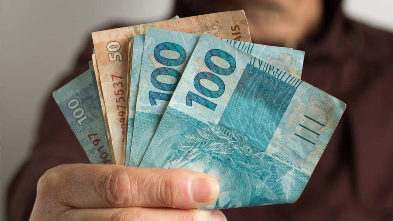 pagamento abono anual dobrado