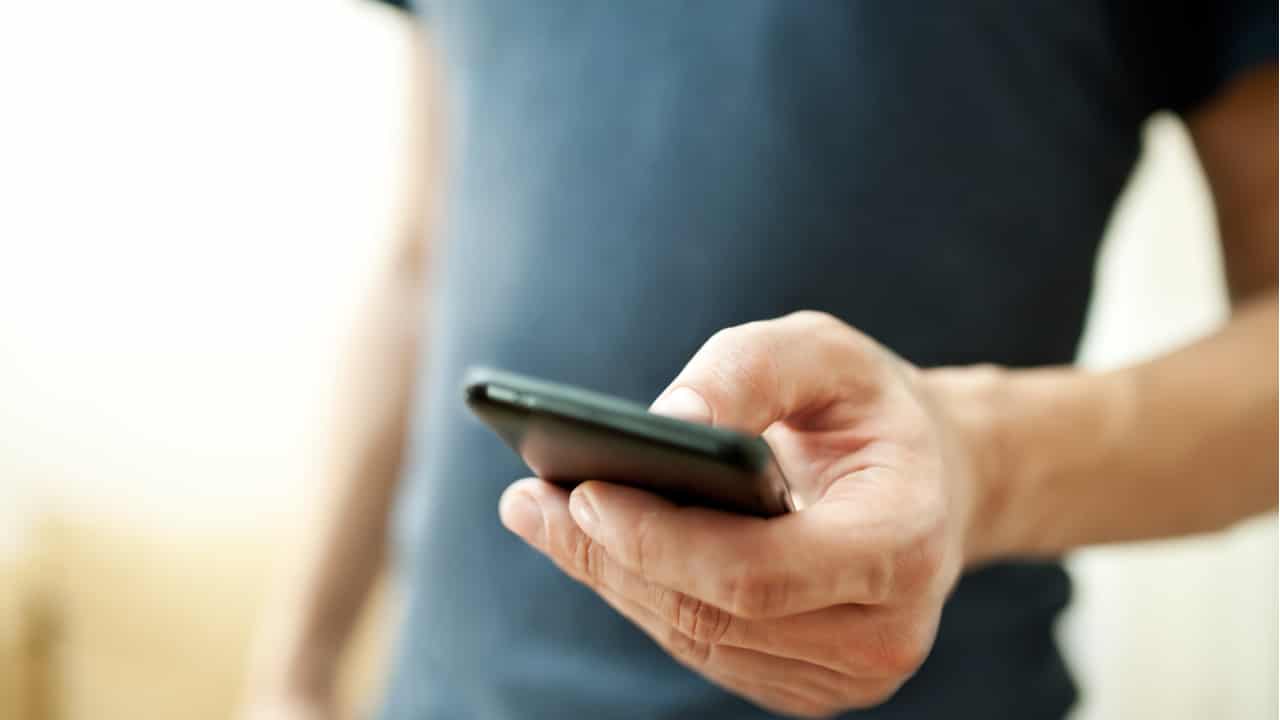 Celular pré-pago pode entrar no Cadastro Único e facilitar o crédito