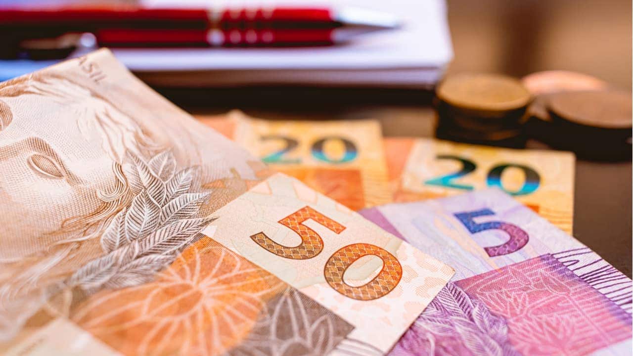 Auxílio Brasil