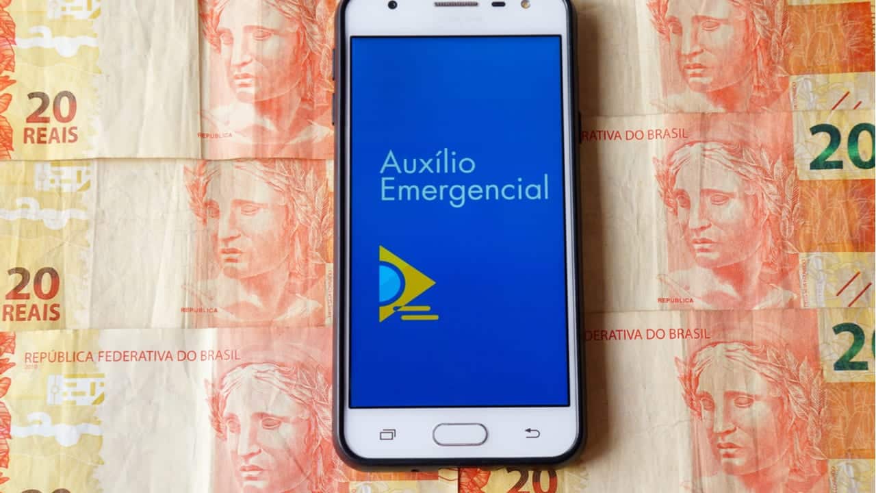 auxílio retroativo