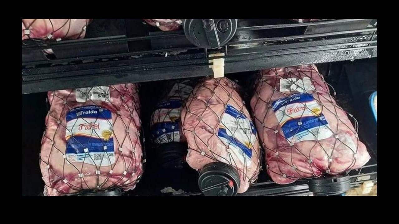 Procon-SP multa mercado que colocou alarme em peças de carne