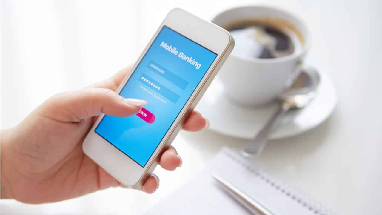 Bancos tradicionais precisam melhorar jornada nos apps para não perder mercado