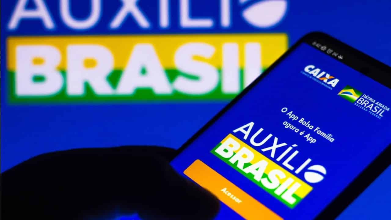 Auxílio Brasil