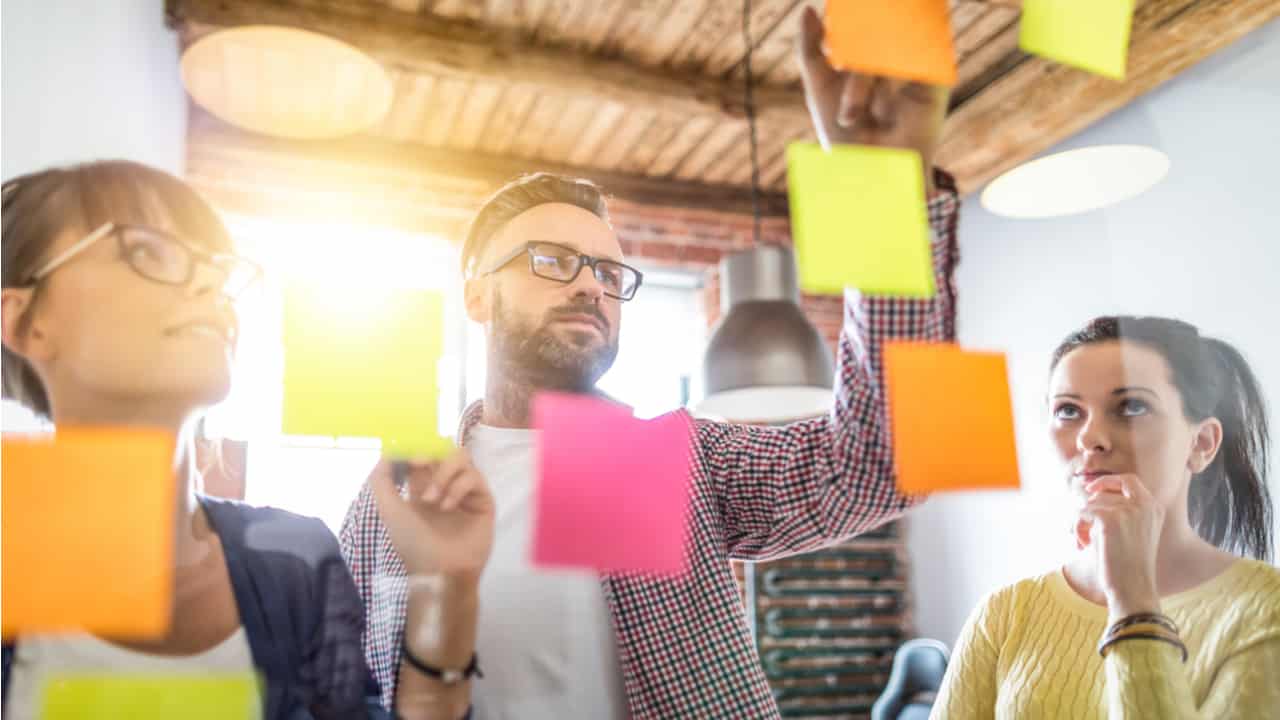 Startup abre vagas com salários de até R$ 16 mil por mês: faça sua inscrição!