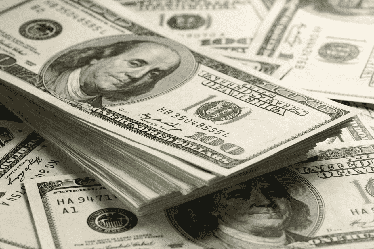 Conta em dólar em bancos digitais no Brasil