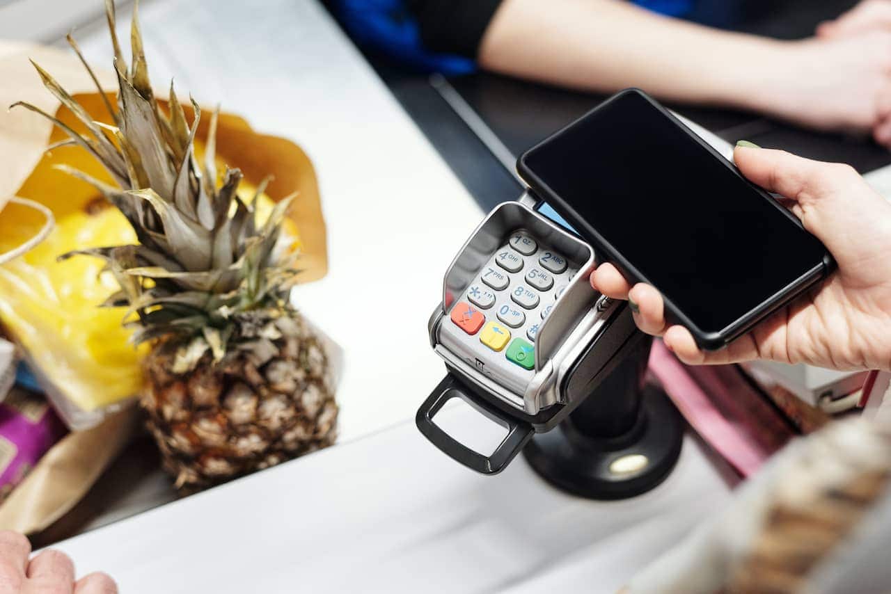 Supermercado de São Paulo começa a aceitar criptomoeda nas compras