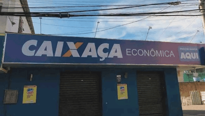 Comerciante se aproveita da Caixa e monta bar temático