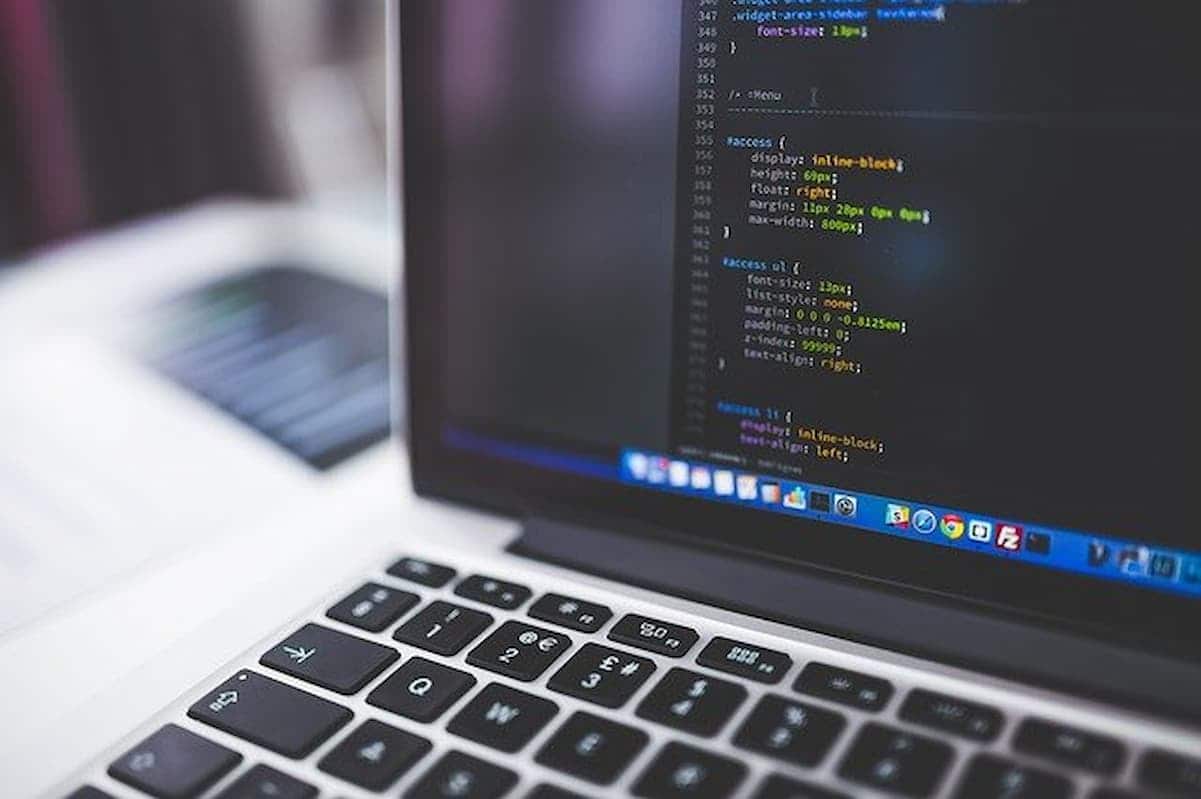 Inter oferta 7 mil vagas para curso online e gratuito de programação. Veja como se inscrever