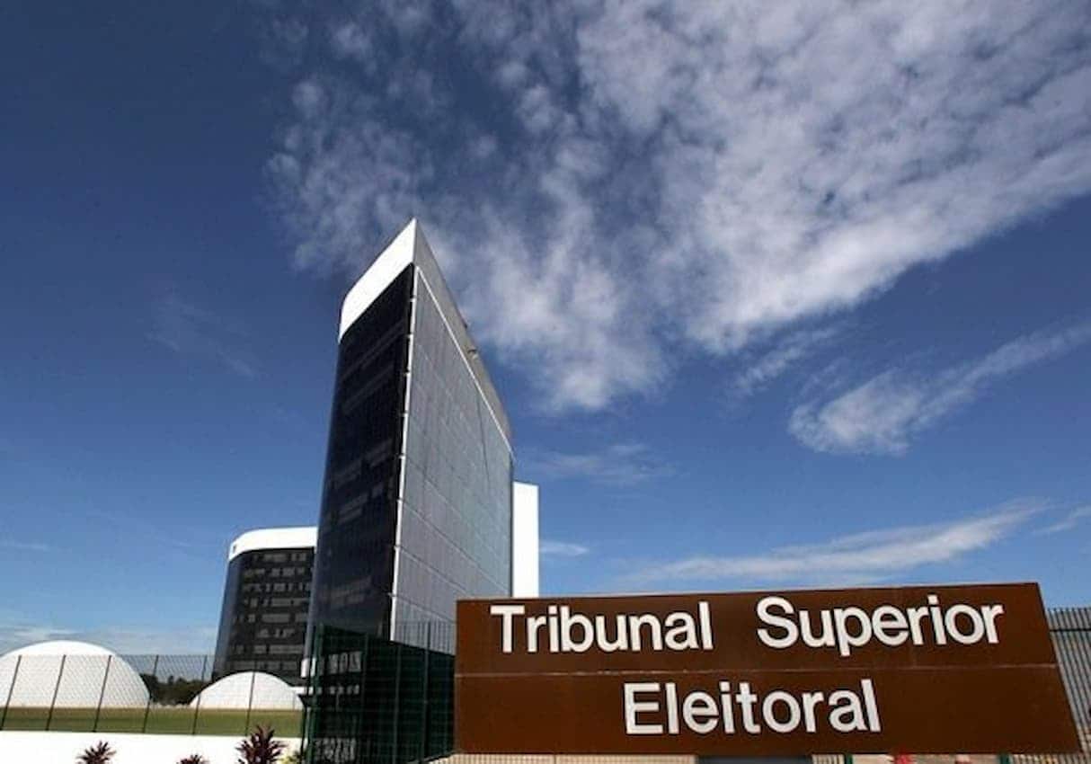 TSE registra mais de 500 alertas por dia de fake news no segundo turno