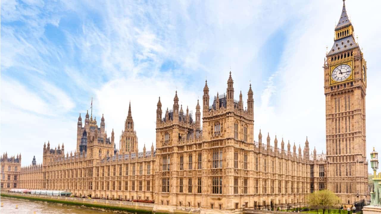 Casa do Parlamento e Big Ben em Londres, Inglaterra.