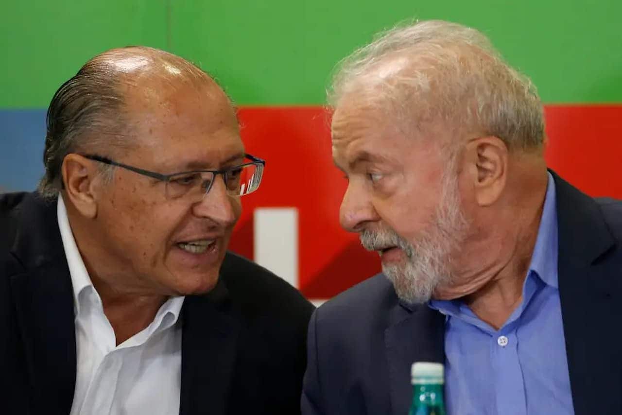 Vice-presidente eleito Geraldo Alckmin e presidente eleito Lula