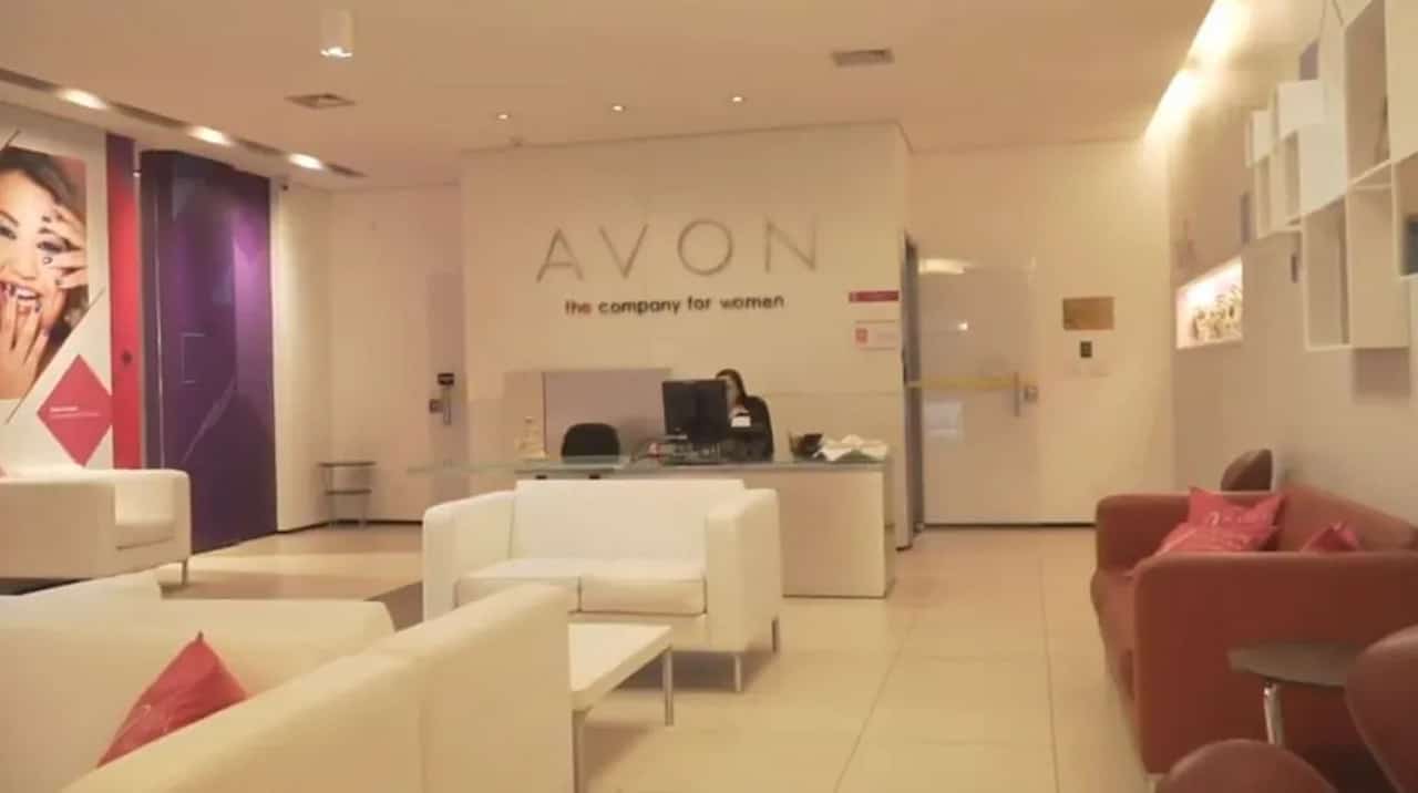 Avon leva multa milionária