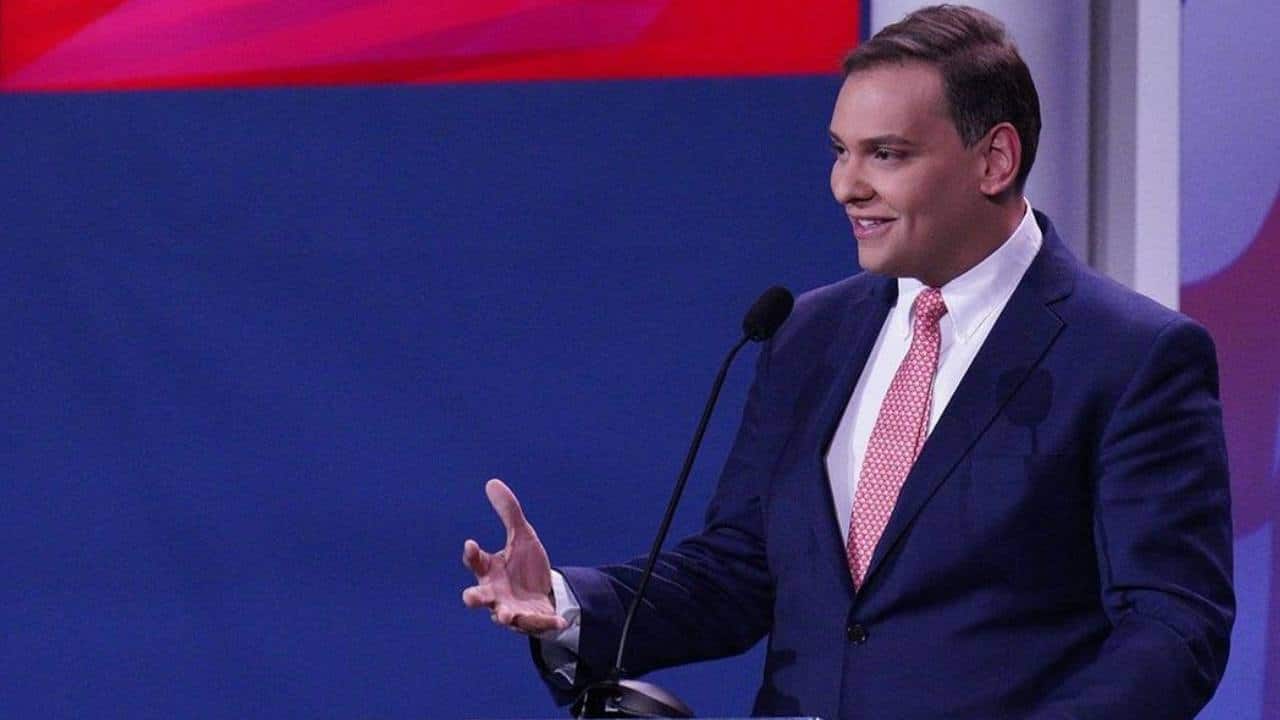 George Santos em discurso