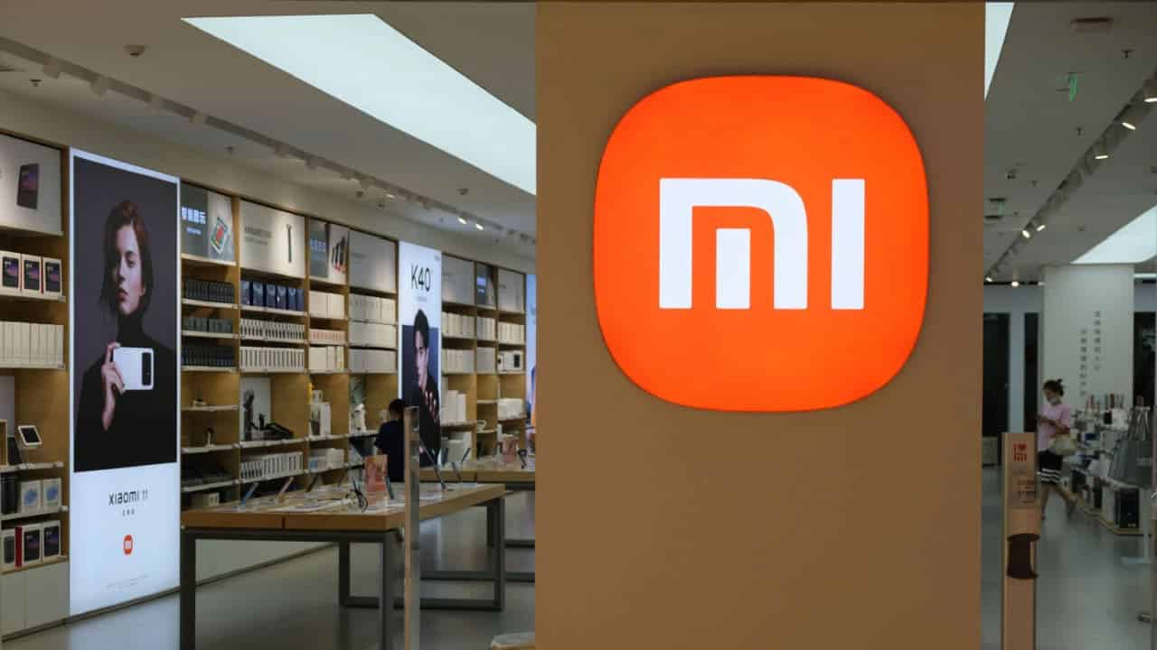 Foto da fachada de uma loja Xiaomi