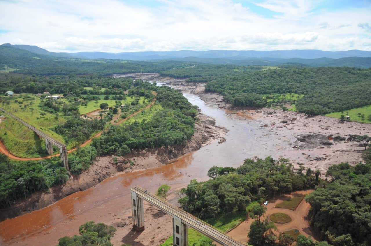 Risco de barragem em Brumadinho sobe para nível 2 e moradores precisam sair