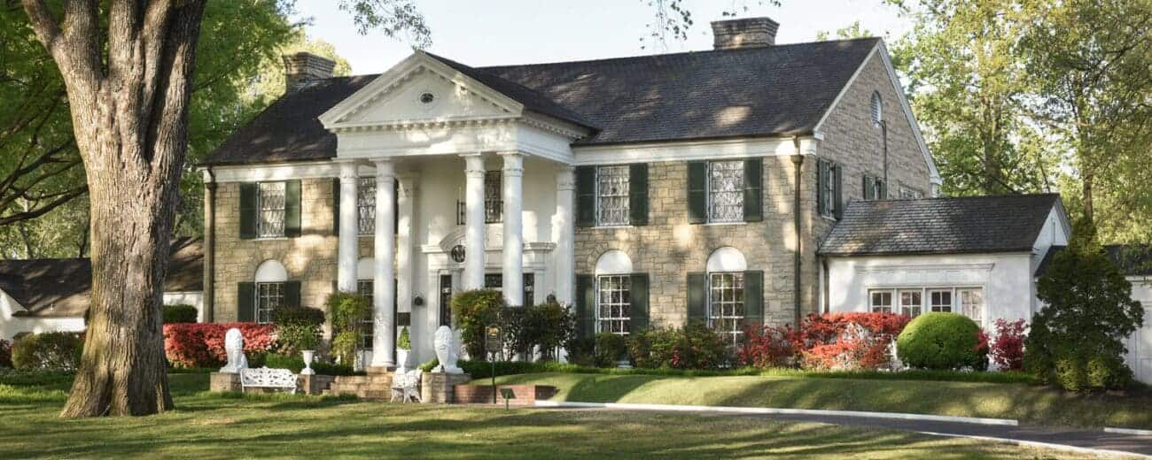 Fachada da mansão Graceland, de Elvis Presley