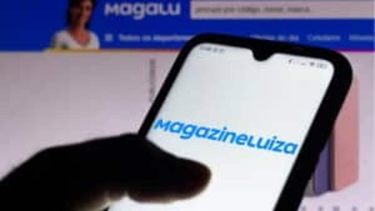 Celular com logo da magazine luiza