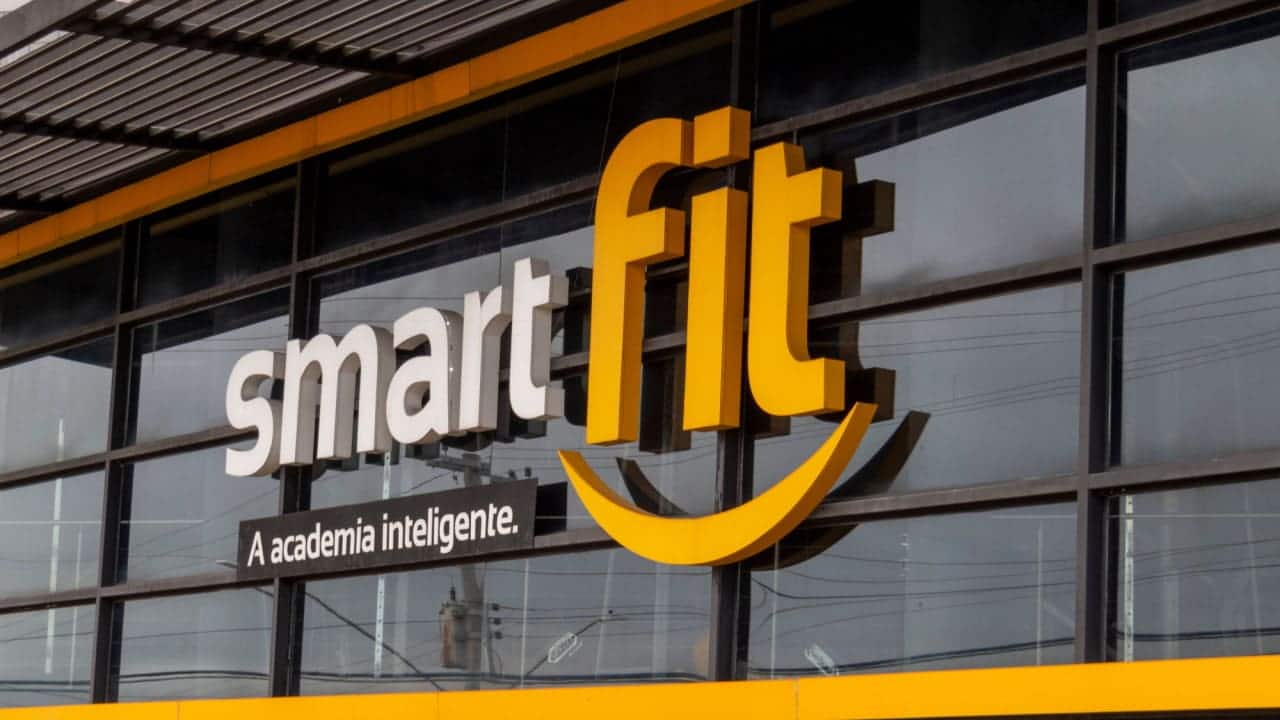 Fachada de unidade da academia Smart Fit