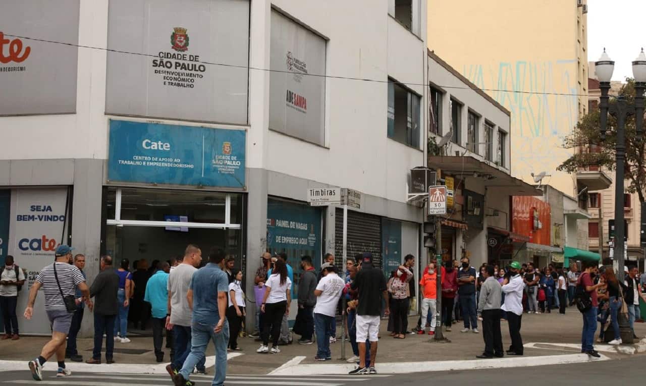 Fila na Cate em São Paulo
