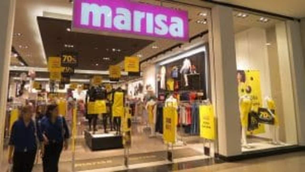 Imagem da entrada das Lojas Marisa