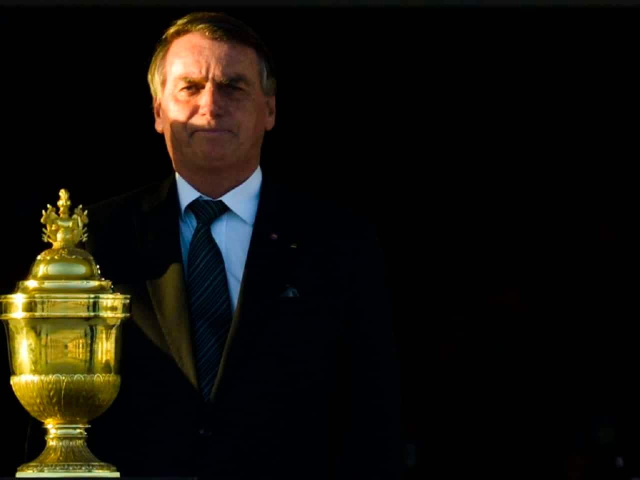 Imagem de Jair Bolsonaro na cerimônia do bicentenário da independência do Brasil.