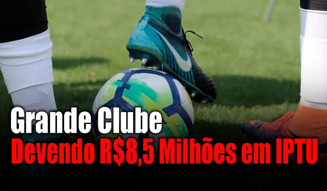 Imagem de uma pessoa jogando futebol