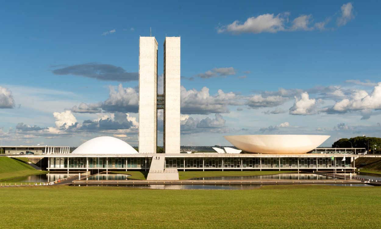 bens câmara Prédio do Senado e da Câmara MP hugo motta