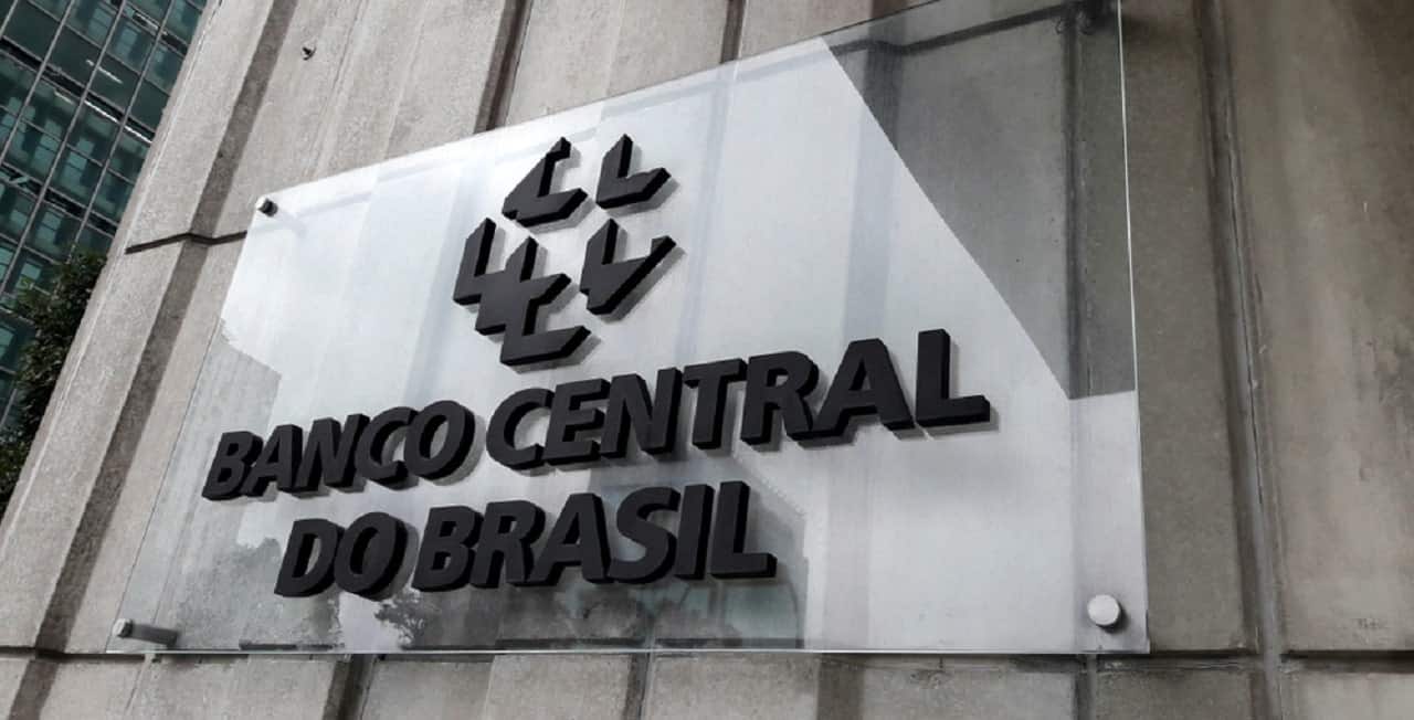 Imagem da fachada do Banco Central do Brasil.