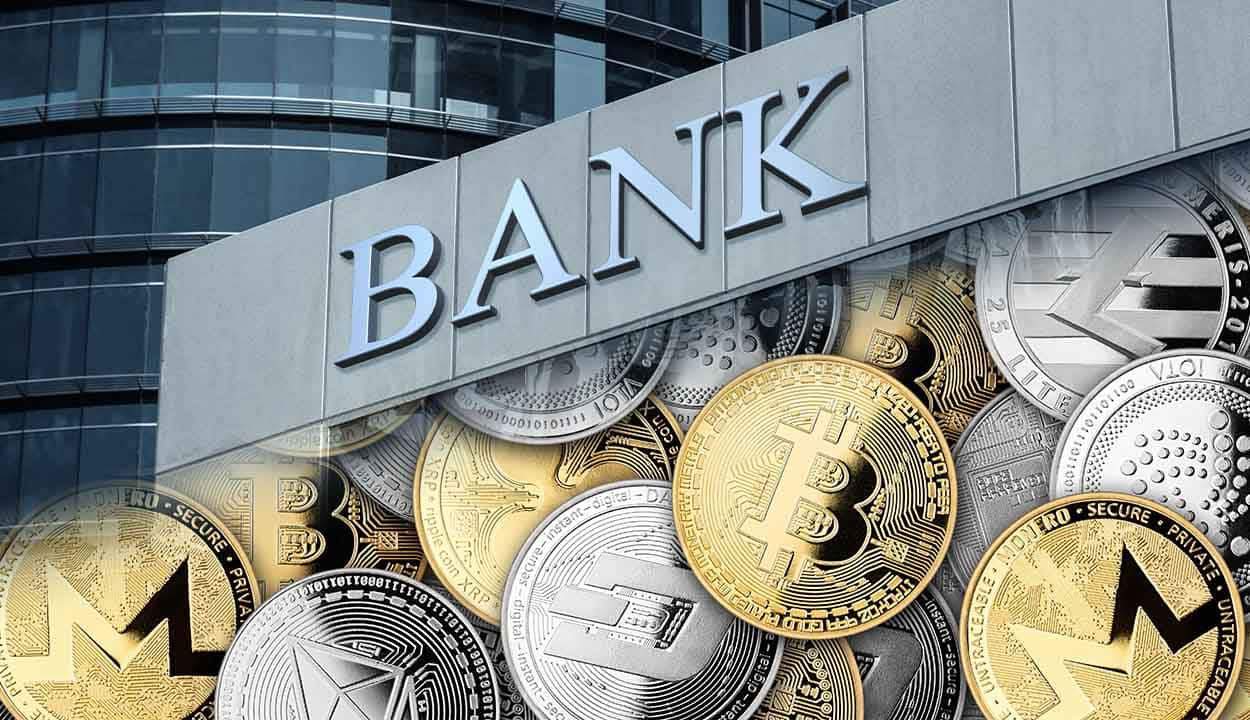 Fachada de um banco e ilustração de criptomoedas ao lado direito.