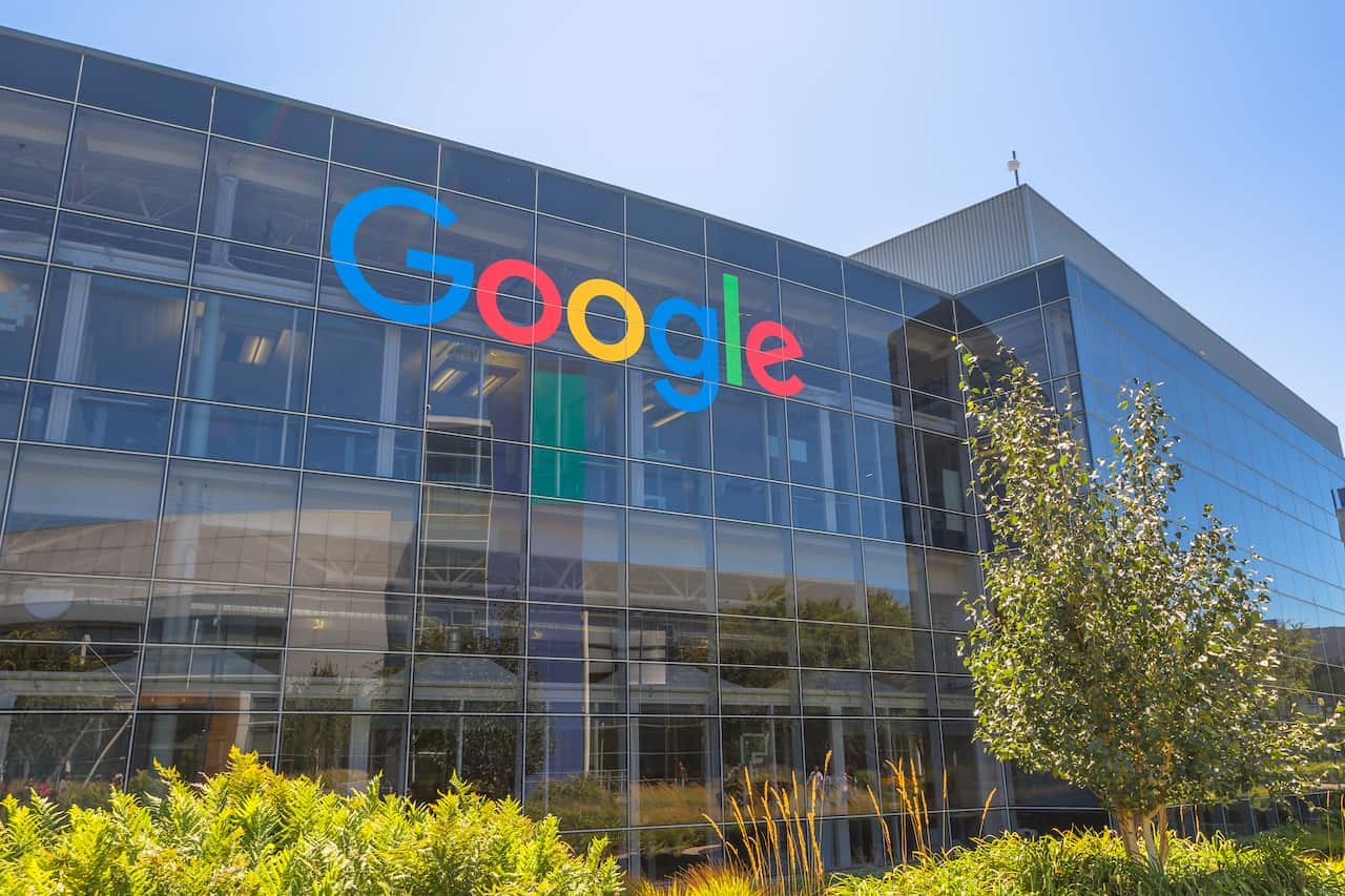 Fachada de um prédigo do Google