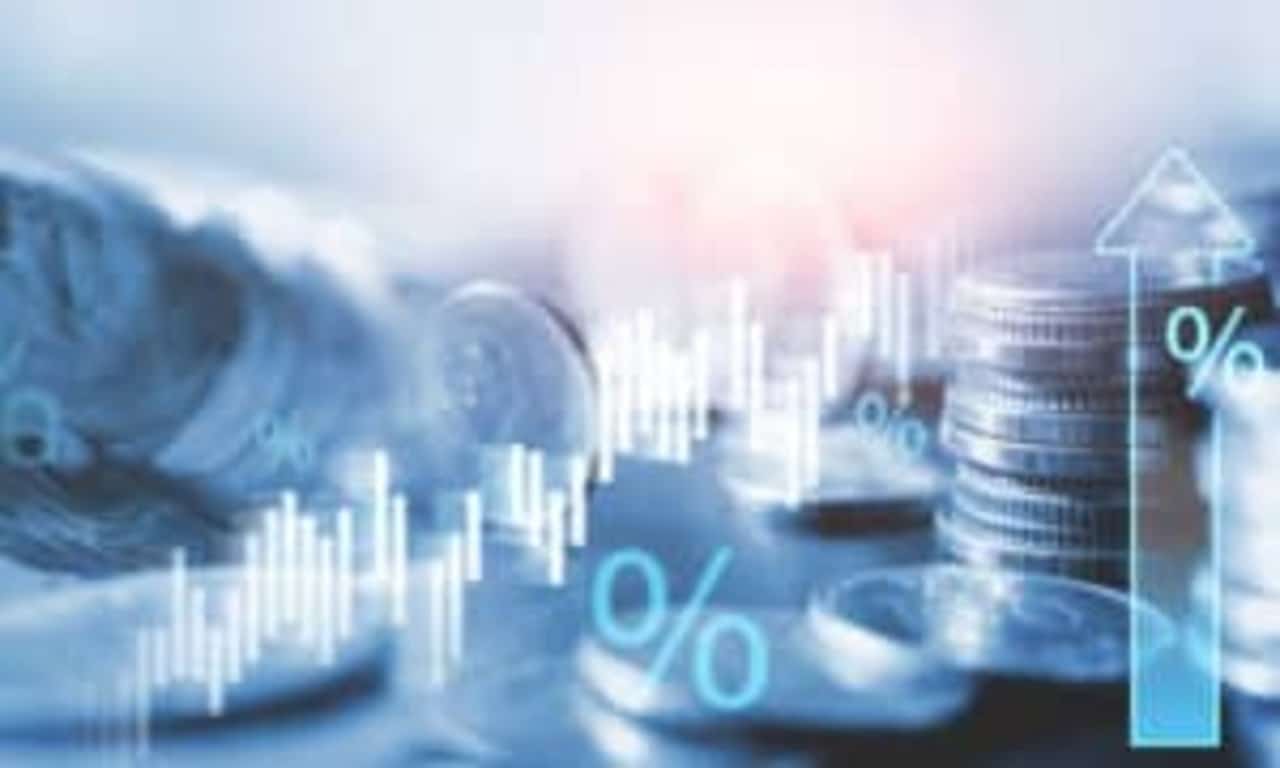 Montagem com imagens de dólar, um gráfico de crescimento e símbolos de porcentagem.