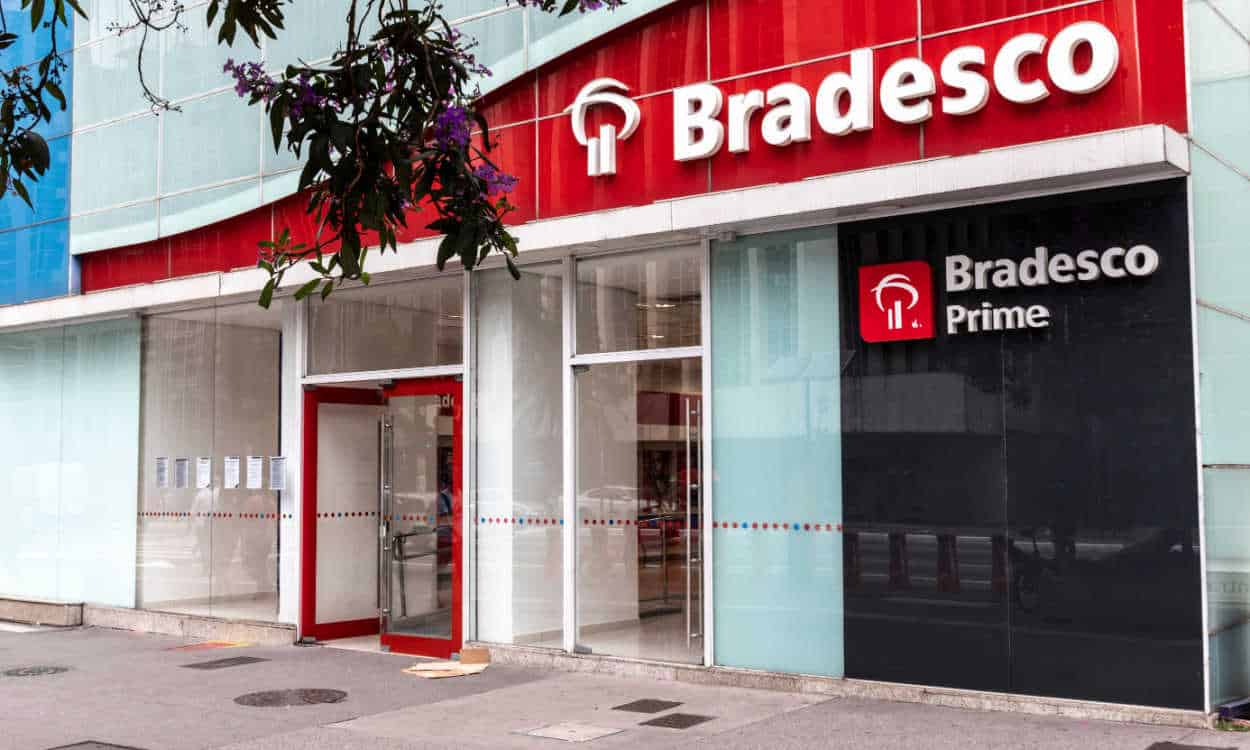 Fachada de uma agência do Bradesco