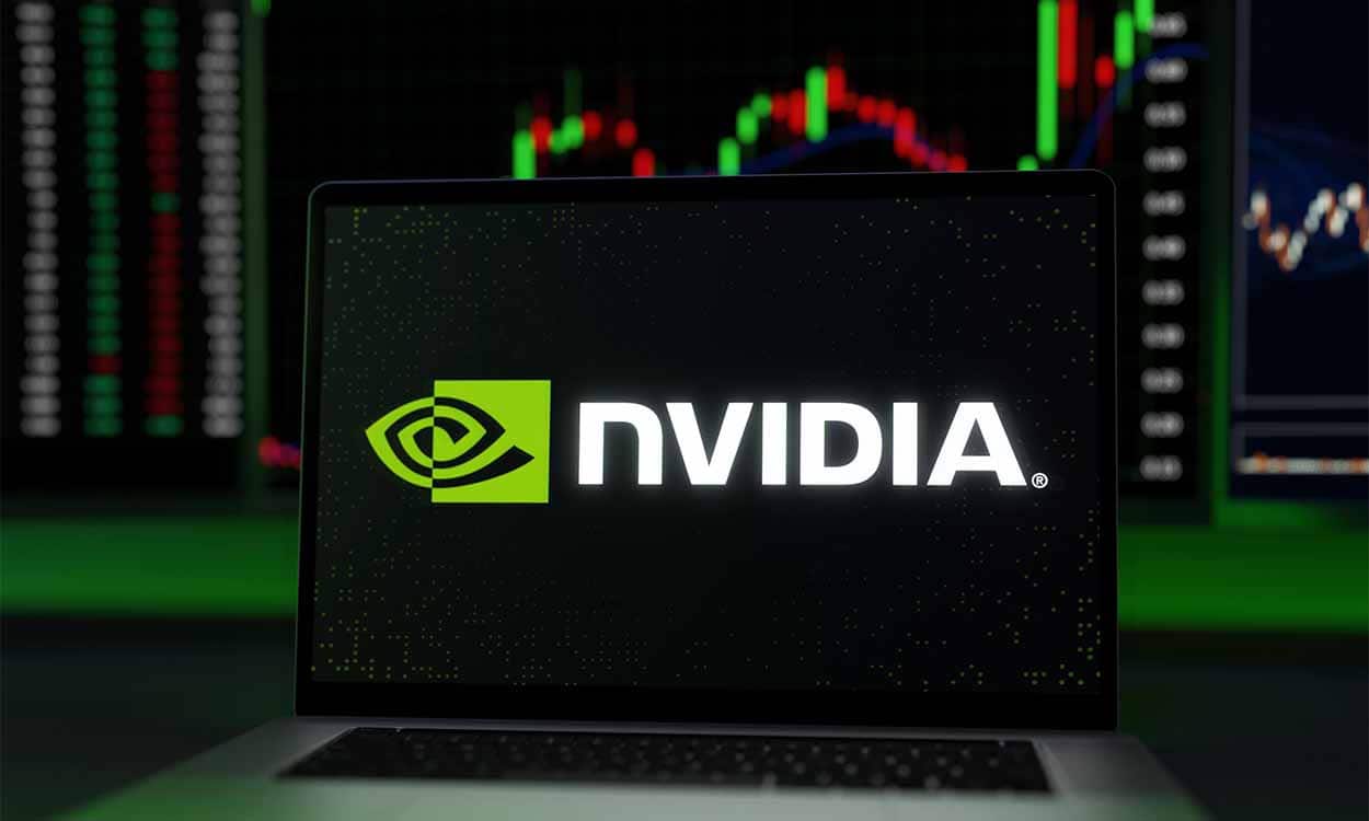Nvidia quase alcança US$ 4 trilhões em valor de mercado e rivaliza com Apple